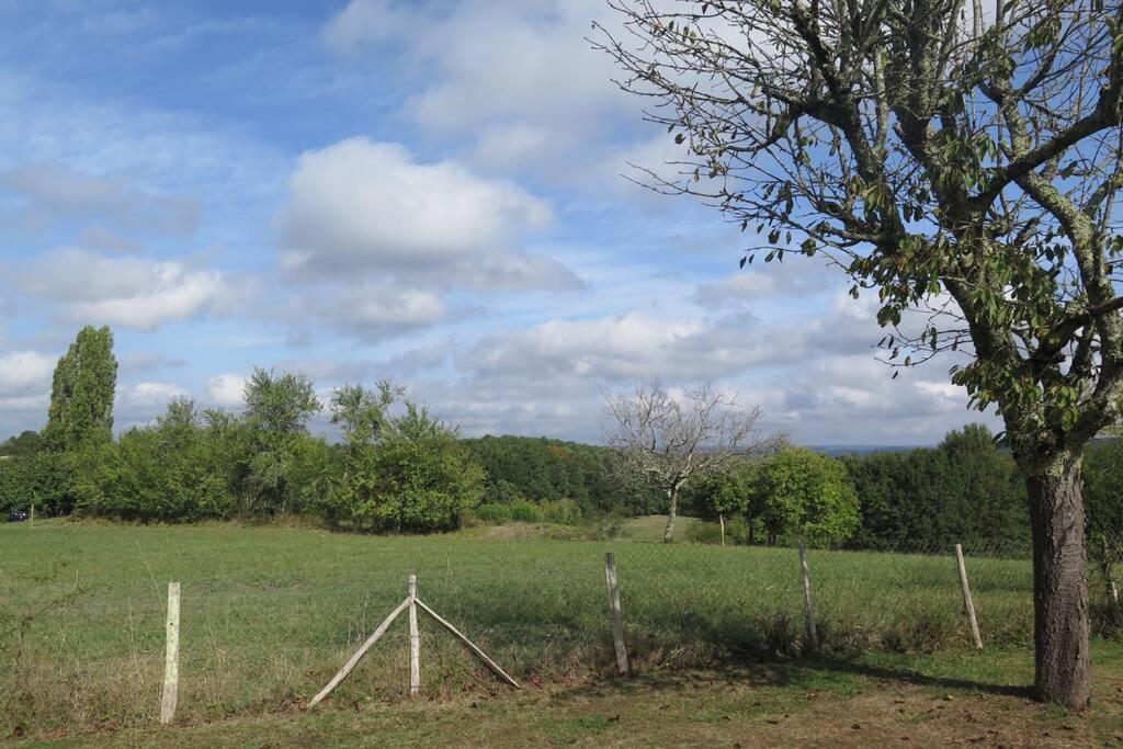 Les Petits Self Contained 2 Bedroom Apartment Molieres (Dordogne) Exteriör bild